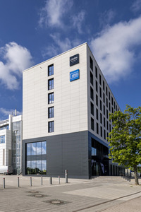 Opening des Légère Hotels an der Messe in Erfurt