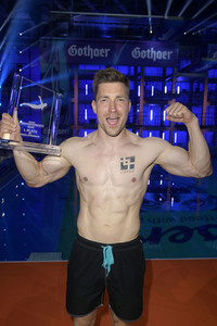 TV-Show 'RTL Turmspringen' in Berlin