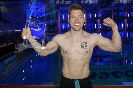 TV-Show 'RTL Turmspringen' in Berlin