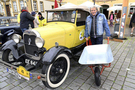 Sternstunden Benefiz Oldtimer Rallye 2022 in Spalt