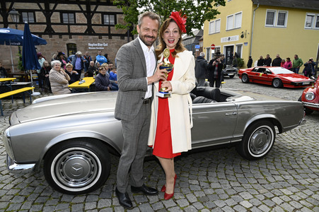 Sternstunden Benefiz Oldtimer Rallye 2022 in Spalt