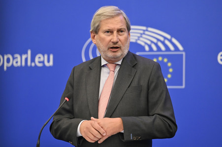 Pressekonferenz zum Entwurf des Gesamthaushaltsplans 2023 im EU-Parlament in Straßburg