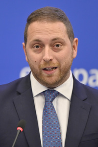 Pressekonferenz zum einheitlichen Ladegerät im EU-Parlament in Straßburg