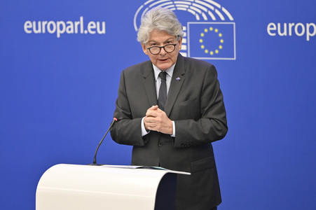 Pressekonferenz zum einheitlichen Ladegerät im EU-Parlament in Straßburg