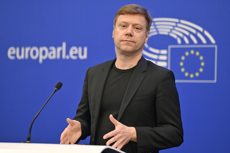 Pressebriefing der Fraktion Die Linke im EU-Parlament in Straßburg