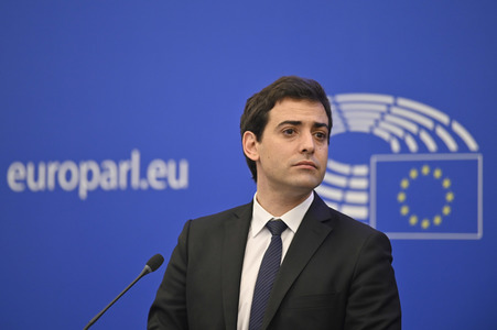 Pressebriefing der Fraktion Renew Europe im EU-Parlament in Straßburg