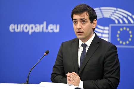 Pressebriefing der Fraktion Renew Europe im EU-Parlament in Straßburg