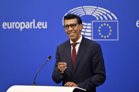 Pressekonferenz zu den  EU-Inseln und die Kohäsionspolitik im EU-Parlament in Straßburg