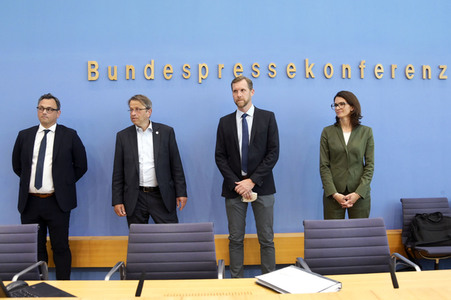 Bundespressekonferenz Vorbereitung auf Herbst/Winter 2022/23 in Berlin