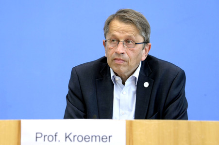 Bundespressekonferenz Vorbereitung auf Herbst/Winter 2022/23 in Berlin