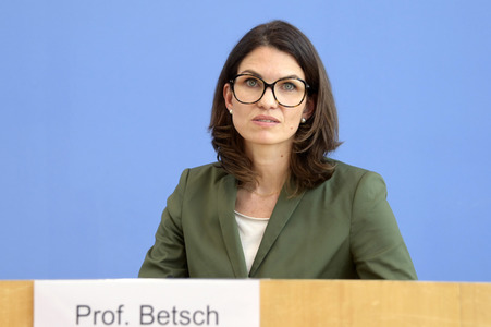 Bundespressekonferenz Vorbereitung auf Herbst/Winter 2022/23 in Berlin