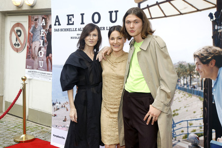 Filmpremiere 'A E I O U - Das schnelle Alphabet der Liebe' in Berlin
