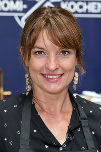 Stars kochen für den Guten Zweck - Charity-Koch-Challenge in Hamburg