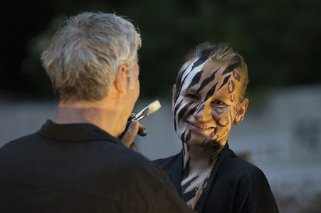 Jörg Düsterwald Bodyart Live-Performance im Erlebnis-Zoo Hannover
