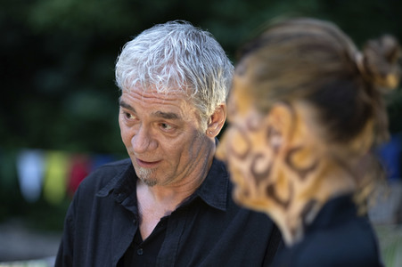 Jörg Düsterwald Bodyart Live-Performance im Erlebnis-Zoo Hannover