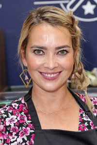 Stars kochen für den Guten Zweck - Charity-Koch-Challenge in Hamburg