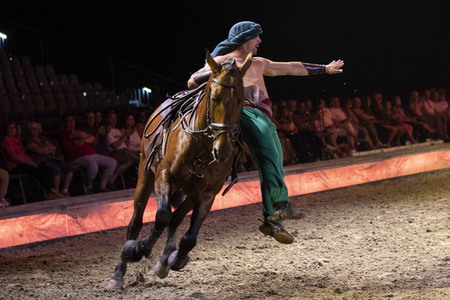 Pferdeshow 'Cavalluna - Die Legende der Wüste' in Erfurt