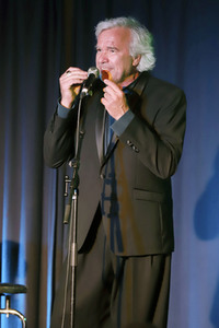 Benefizkonzert mit Stefan Gwildis in Hamburg