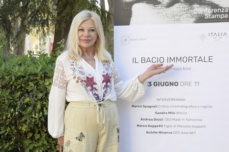 Photocall 'The Infamous Kiss' in Rom