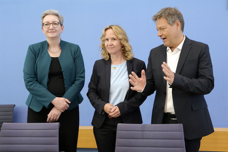 Bundespressekonferenz Gesetzesentwürfe in Berlin