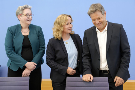 Bundespressekonferenz Gesetzesentwürfe in Berlin