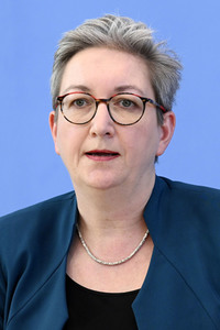 Bundespressekonferenz Gesetzesentwürfe in Berlin