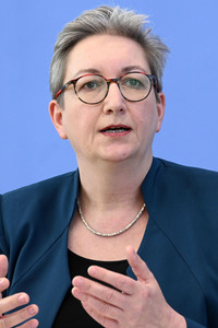 Bundespressekonferenz Gesetzesentwürfe in Berlin