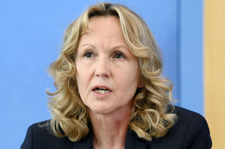Bundespressekonferenz Gesetzesentwürfe in Berlin