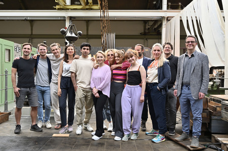 Settermin 'Unsere wunderbaren Jahre' in Mönchengladbach