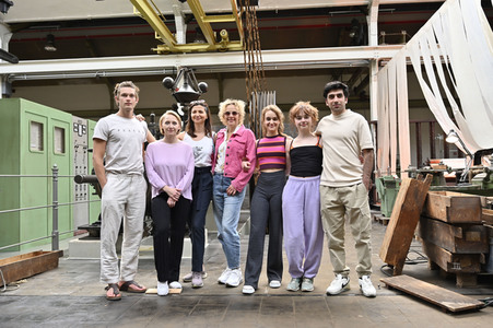 Settermin 'Unsere wunderbaren Jahre' in Mönchengladbach