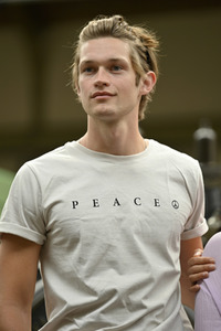 Settermin 'Unsere wunderbaren Jahre' in Mönchengladbach