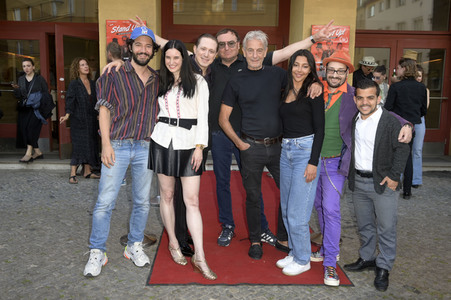 Filmpremiere 'Stand Up! Was bleibt, wenn alles weg ist' in Berlin