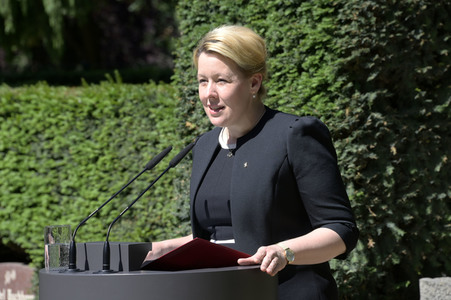 Gedenkveranstaltung der Bundesregierung zum 69. Jahrestag der Volkserhebung in Berlin
