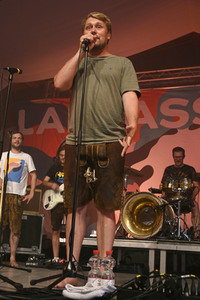 Konzert von LaBrassBanda in Eggenfelden