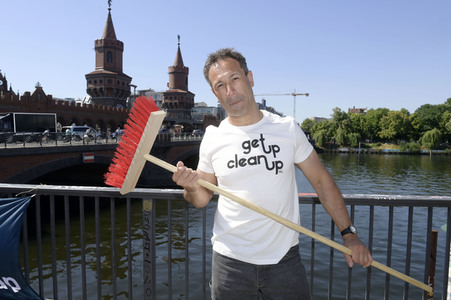 Spree Clean Up in Berlin
