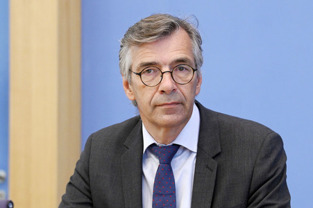 Bundespressekonferenz Friedensgutachten 2022 in Berlin