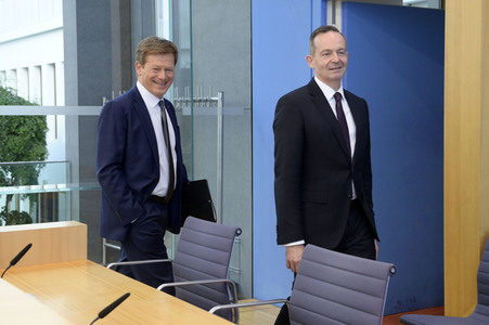 Bundespressekonferenz Zukunft der DB und der Schiene in Berlin