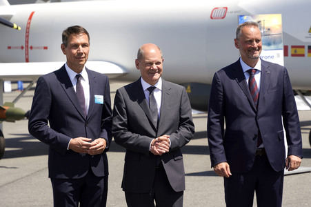 ILA-Eröffnung mit Bundeskanzler Scholz und anschließendem Rundgang in Berlin