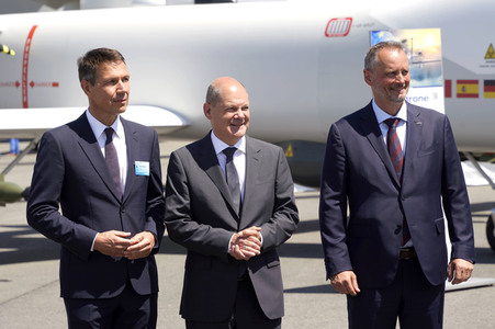 ILA-Eröffnung mit Bundeskanzler Scholz und anschließendem Rundgang in Berlin