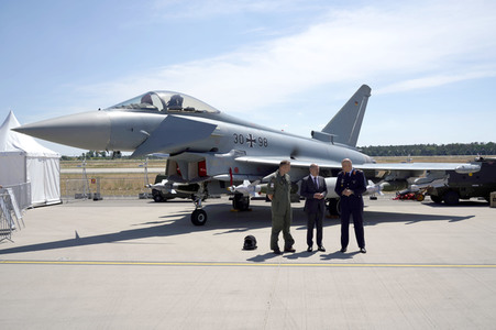 ILA-Eröffnung mit Bundeskanzler Scholz und anschließendem Rundgang in Berlin