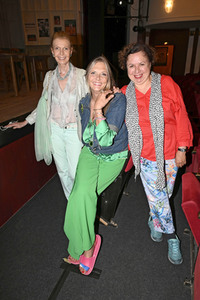 Theaterpremiere 'Extrawurst' in München