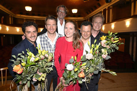 Theaterpremiere 'Extrawurst' in München