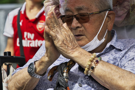 Gedenkfeier zum 76. Jahrestag der Schlacht von Okinawa in Itoman