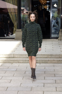 Anja Gockel Fashionshow W 22 auf der Frankfurt Fashion Week AW 2022