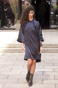 Anja Gockel Fashionshow W 22 auf der Frankfurt Fashion Week AW 2022