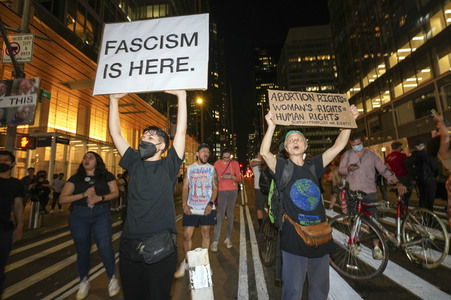 Verhaftungen bei Demo gegen die Aufhebung des Abtreibungsrechts in New York