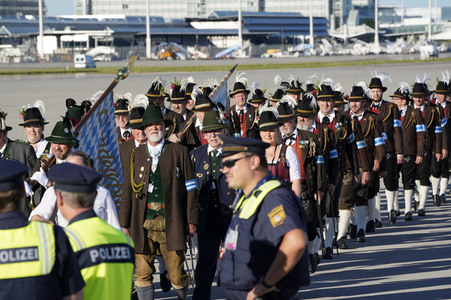 Ankunft von Präsident Macron in München