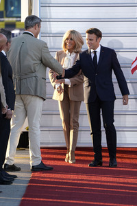 Ankunft von Präsident Macron in München