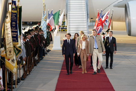 Ankunft von Präsident Macron in München
