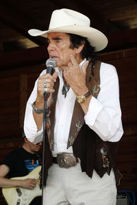 Konzert von Tom Astor in Walddorf